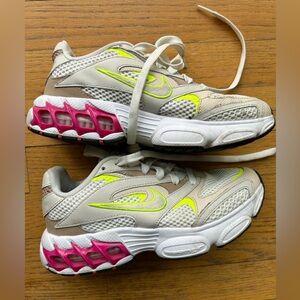 Nike Beige Running Sneakers with Neon Yellow & Hot Pink Accents CW3876-106